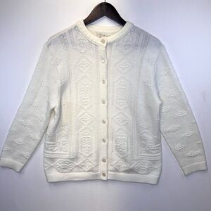 Yarnworks Vintage cream textured cardigan sweater size large cottagecore Grannie